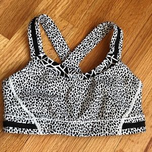 Lululemon Stash N’ Run Racerback Bra